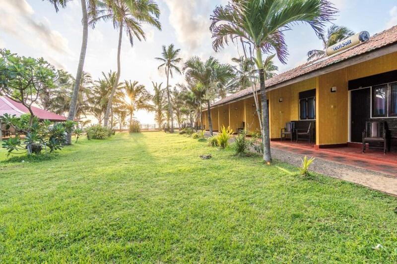 Ceylonica Beach Hotel Negombo Exterior foto