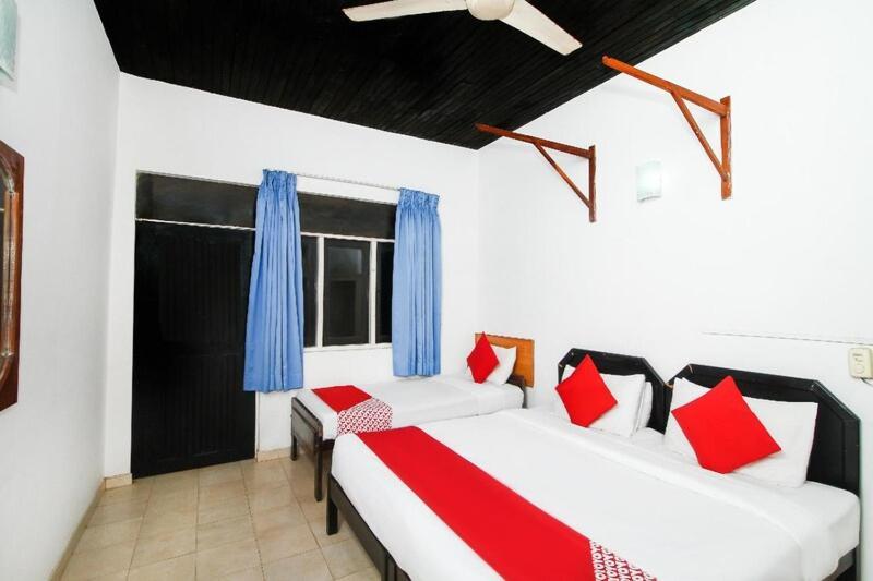 Ceylonica Beach Hotel Negombo Exterior foto