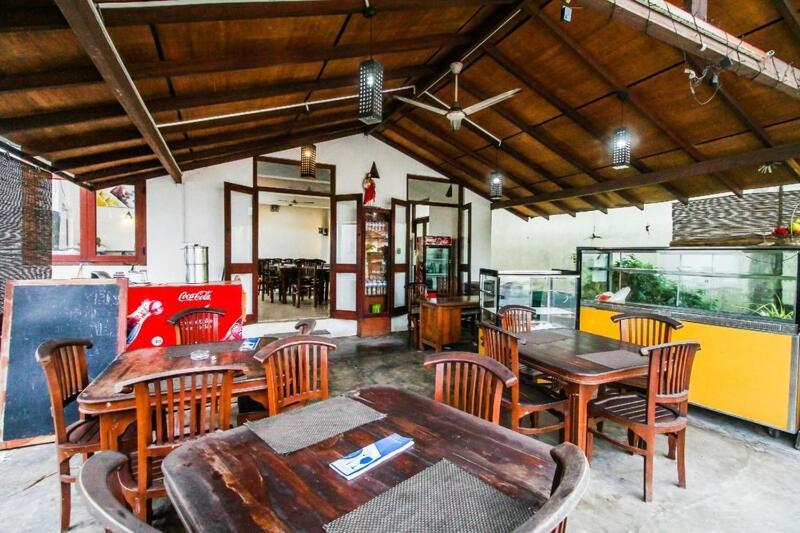 Ceylonica Beach Hotel Negombo Exterior foto